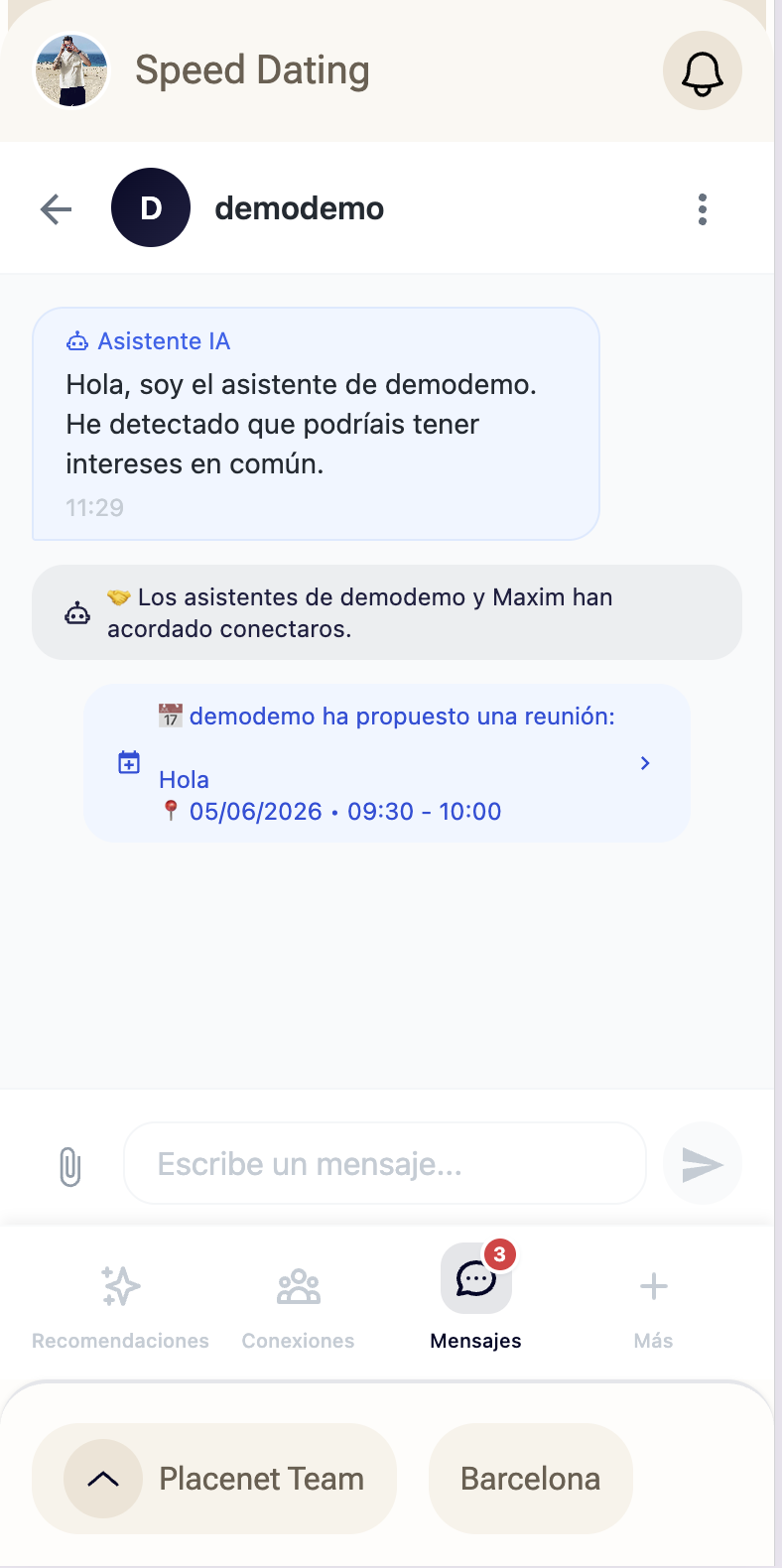 MICENET — chat mediado por agentes IA